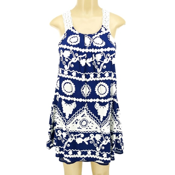 Blu Pepper Dresses & Skirts - Blu Pepper Patterned Slip Dress